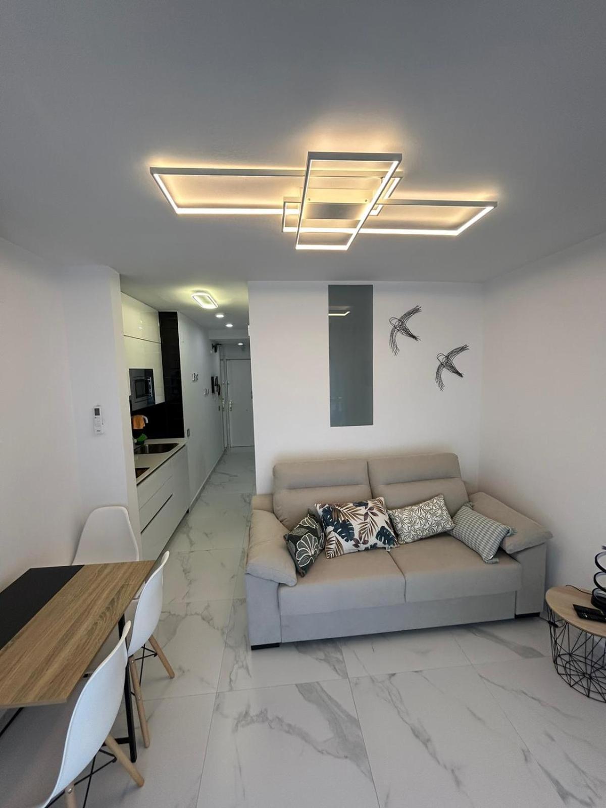 Apartamentos Cala Crancs سالو المظهر الخارجي الصورة